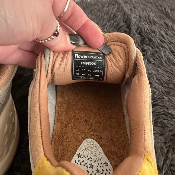 Free People x Flower Mountain Yamawashi Korie Sneakers Women’s Size US 10 NWOB