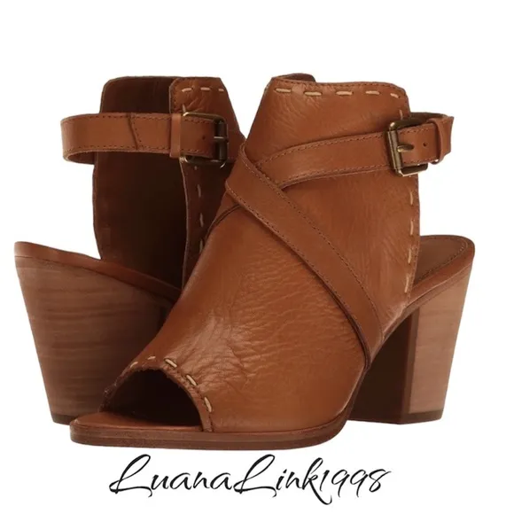 Frye DANI Pickstitch Shield Brow Leather Sandals Size 10 M