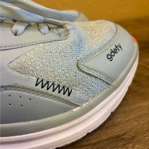G-Defy Energiya Athletic Shoes