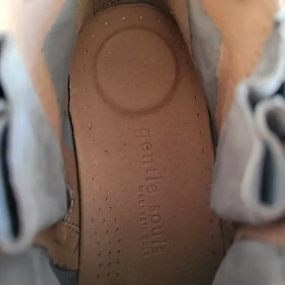 Gentle Souls by Kenneth Cole Women's Carter Sneaker Booties
