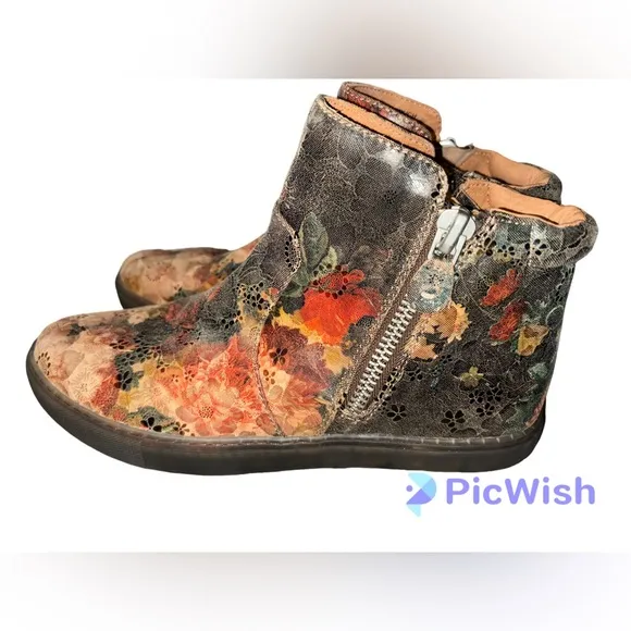 Gentle Souls Carter Floral Mid-top Sneakers