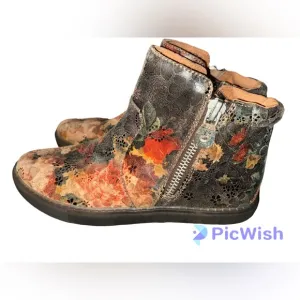 Gentle Souls Carter Floral Mid-top Sneakers