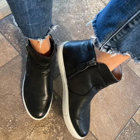 gentle souls Leather Sneakers
