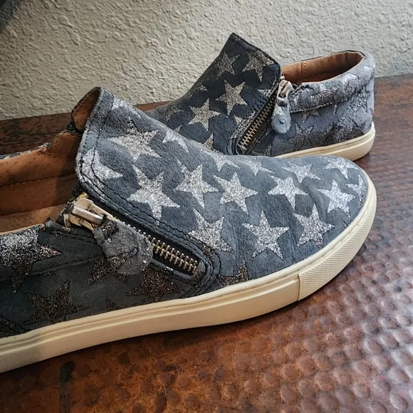 gentle souls Lowe Star-Print Platform Sneakers
