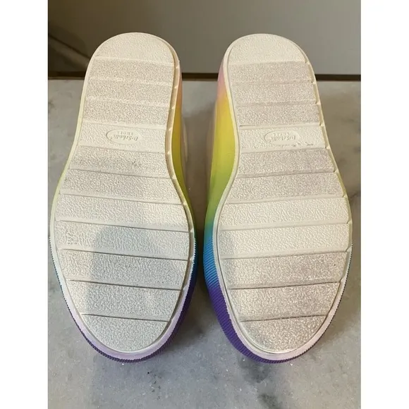 Girl /youth Size 1 Tennis Shoe Dr. Scholl's Time Off Sneaker White, Rainbow. NEW