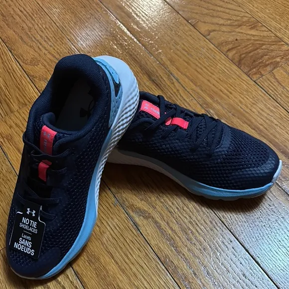 Girls Size 2.5 Navy Blue / Pink Under Running Sneakers ( No Shoelaces ) Slip on