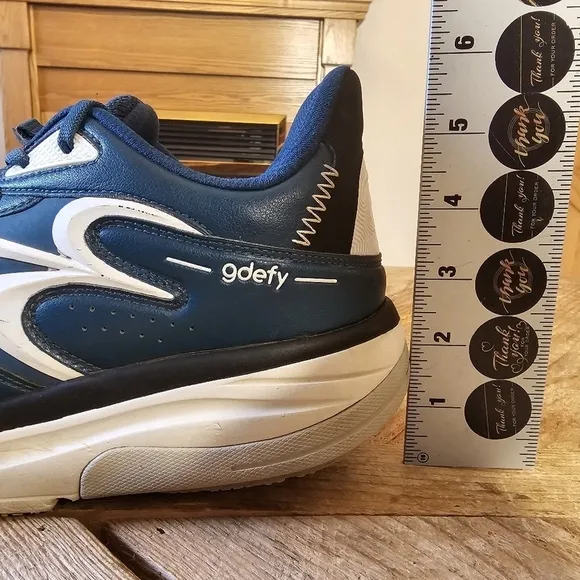 Gravity Defyer Men's G-Defy Engergia Shock Absorbing cross trainer shoes 9.5