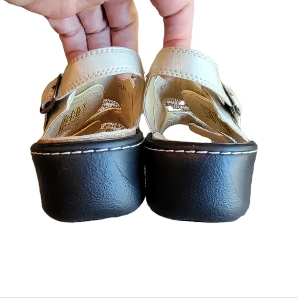 Hallux Fabia Fidelio Bunion Relief Adjustable Crocodile Sandal Women's 6.5-7