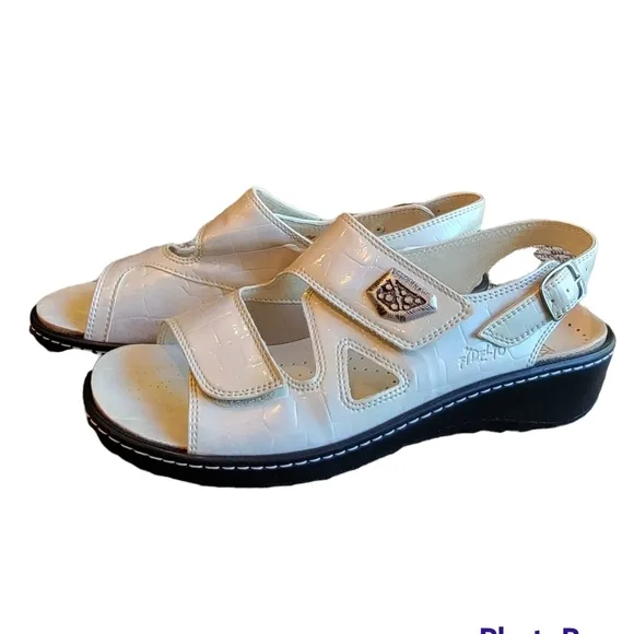 Hallux Fabia Fidelio Bunion Relief Adjustable Crocodile Sandal Women's 6.5-7
