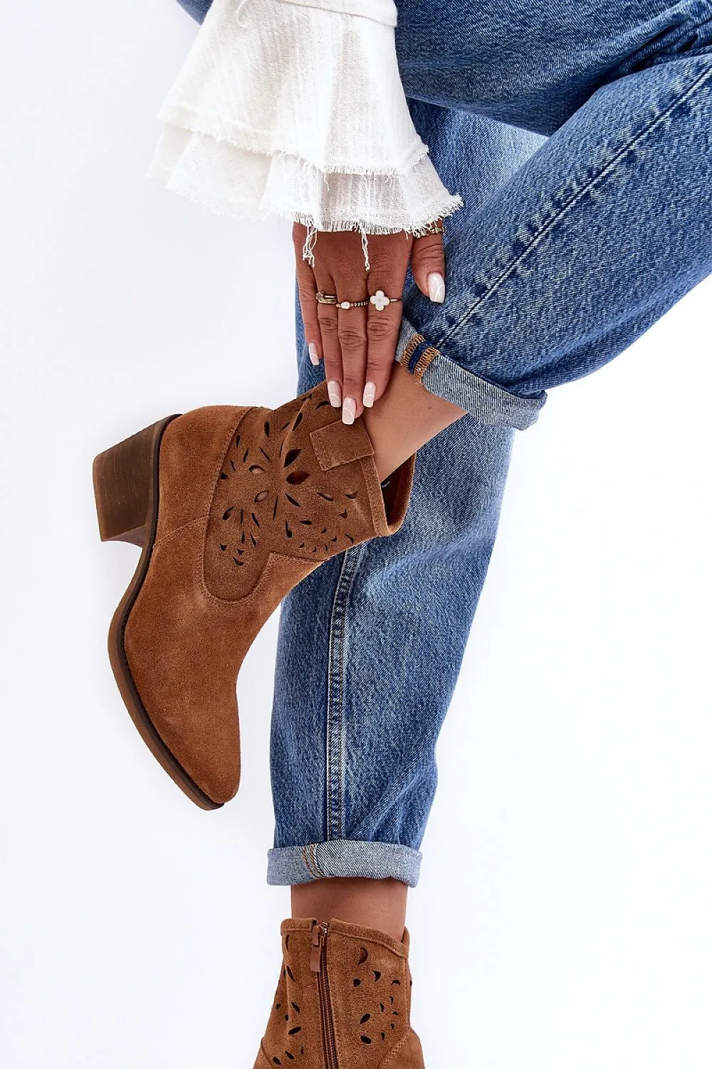 Heel boots