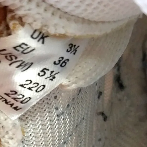 Helly Henson Hiker sneakers, Size‎ 5.5