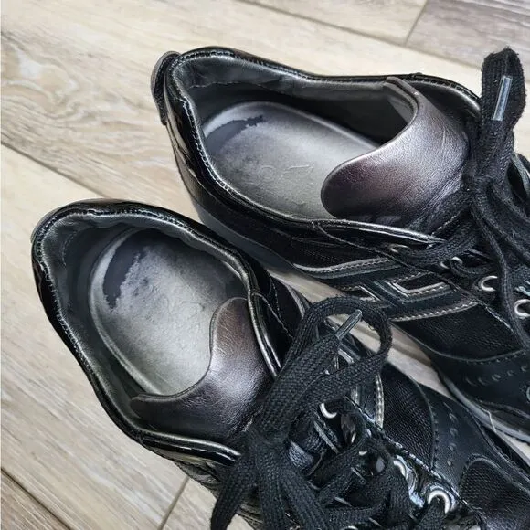 Hogan sneakers size 36 1/2 (us 6.5)