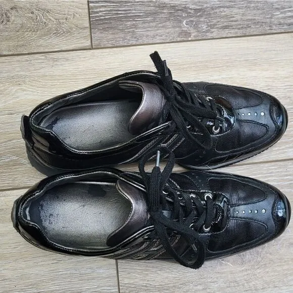 Hogan sneakers size 36 1/2 (us 6.5)