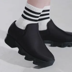 iRi NYC 'WES I' Low Top Sneaker