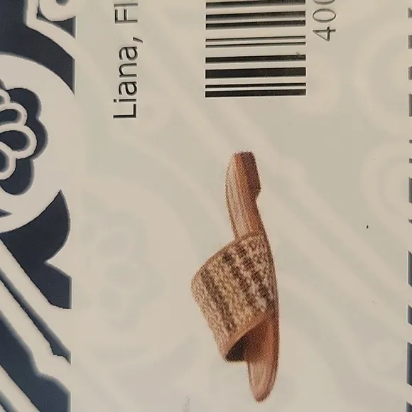 J McLaughlin Liana flat natural solid NWT new w tags comes w dust bag, box