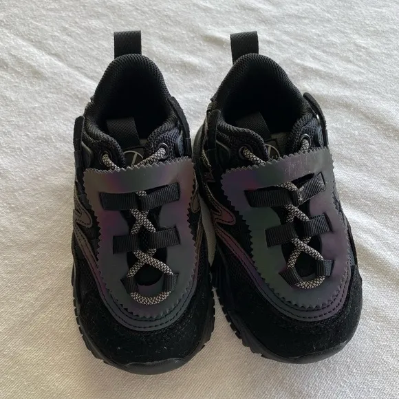JAVI Swiftly Kids Sneakers Size 7C Durable Support Comfortable Back To School