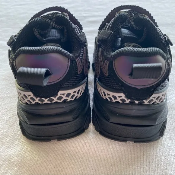 JAVI Swiftly Kids Sneakers Size 7C Durable Support Comfortable Back To School