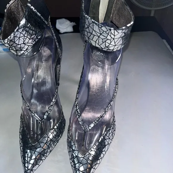 Jeffrey Campbell handmade silver ankle wrap pointy toe high heel shoes size 9.5