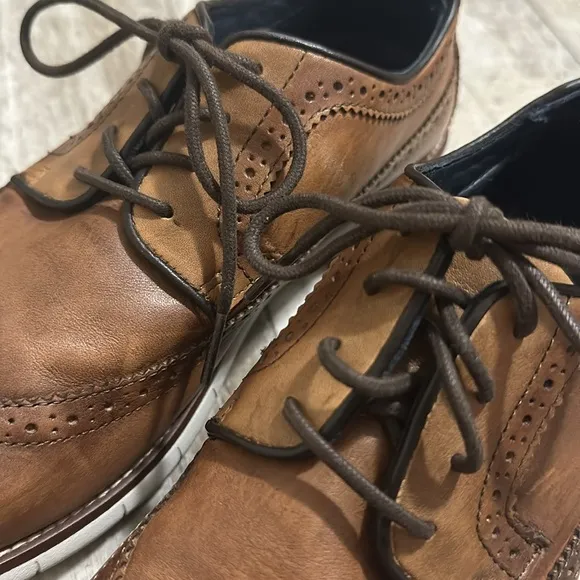 JOHNSTON &amp; MURPHY Men's Milson Wingtip Dress Shoes