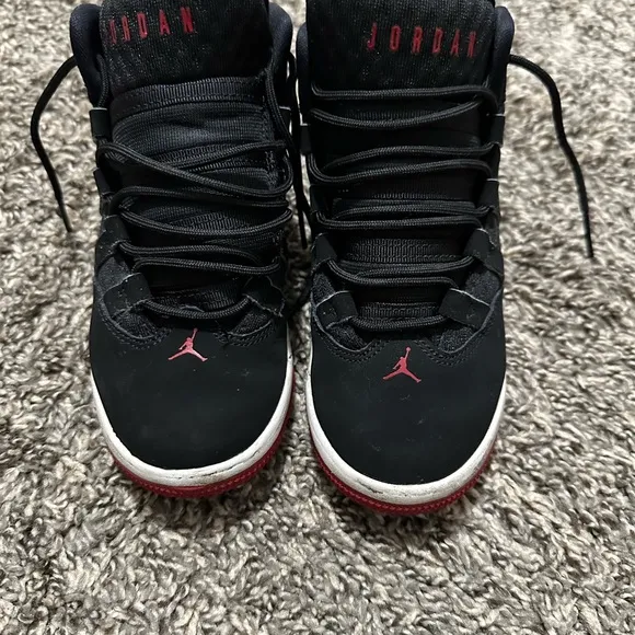 Jordan Black and Red Sneakers for Ultimate Style