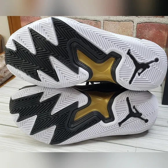 Jordan One Take 4 &quot;Black/Metallic Gold/White&quot; Boys' Basketball Shoes size 4.5