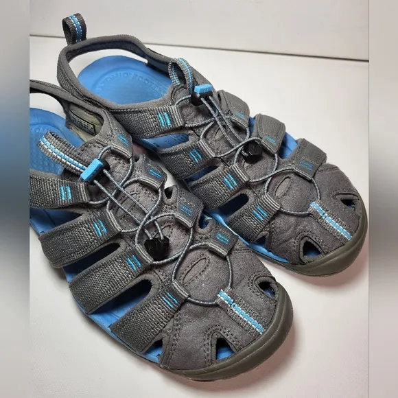 KEEN Clearwater CNX Multi-Sport Sandals Women's Size 9.5 Gray/Blue