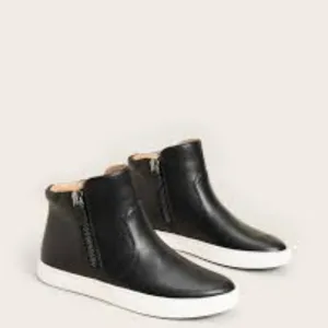 Kenneth Cole Gentle Souls Carter Leather Mid Top Cushioned Comfy Black Sneakers