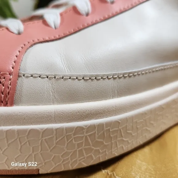 Kizik Vegas Unisex Cream/Coral/Navy M 11/W 12.5