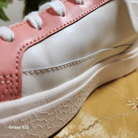 Kizik Vegas Unisex Cream/Coral/Navy M 11/W 12.5