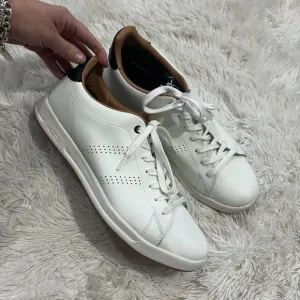 Kuru ROAM Men’s Sneakers - size 12.5