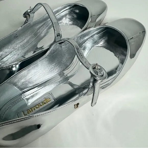 Larroude silver metallic mirror square toe mary jane flat shoes size 9 NEW