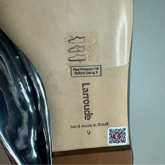 Larroude silver metallic mirror square toe mary jane flat shoes size 9 NEW