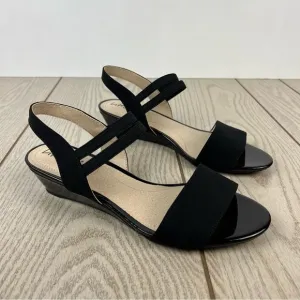 Lifestride Yolo Wedge Strappy Sandals 8.5M Black Fabric $70