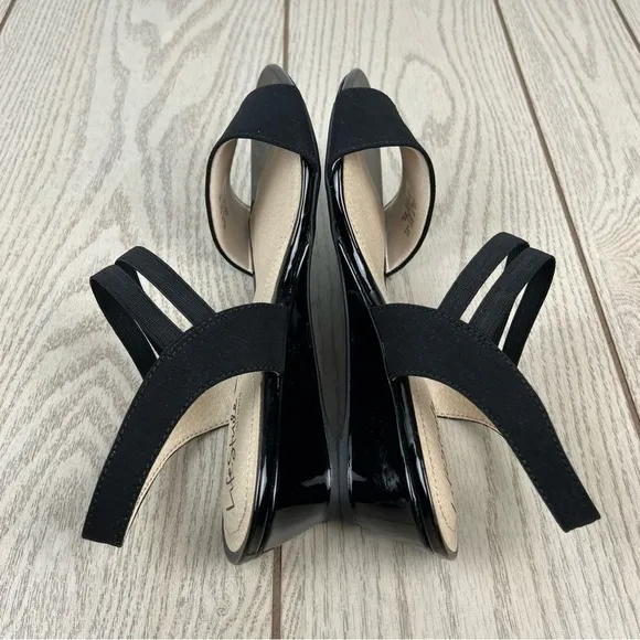 Lifestride Yolo Wedge Strappy Sandals 8.5M Black Fabric $70