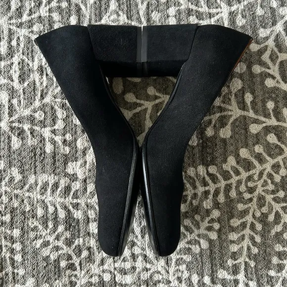 Margaux black suede leather rounded toe block heel shoes