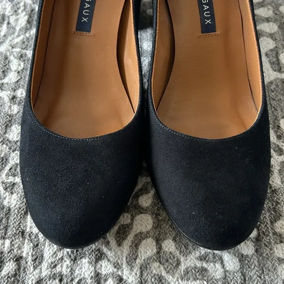 Margaux black suede leather rounded toe block heel shoes