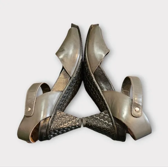 Marni Gray Leather Patterned Block Heeled Sandals
