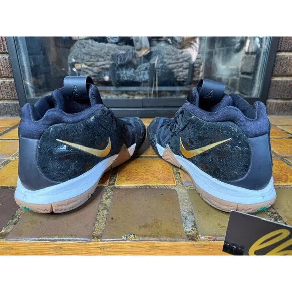 Mens 8 Nike Kyrie 4 Pitch Blue Metallic Gold Basketball Sneakers 943806-403