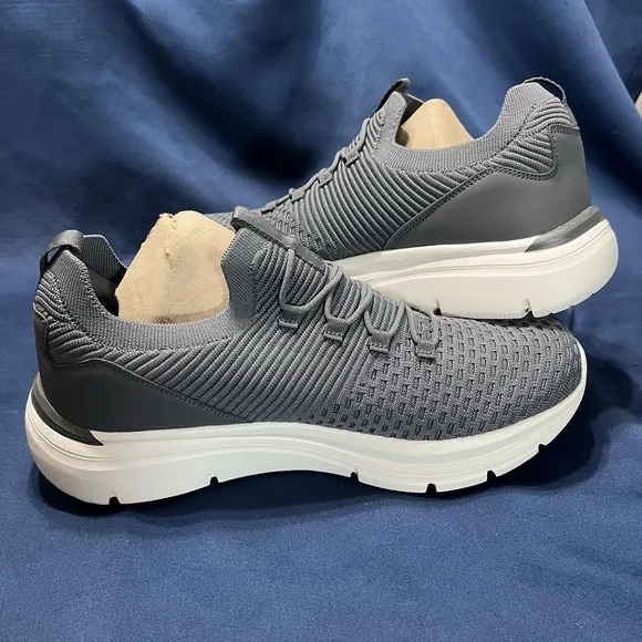 Men's Fitville Cloud Wanderer V4 Slip on Sneakers Grey Size 13 Wide New with Box