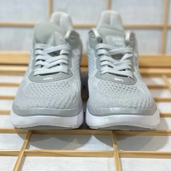 Men's GDEFY XLR8 Run Grey Sneakers