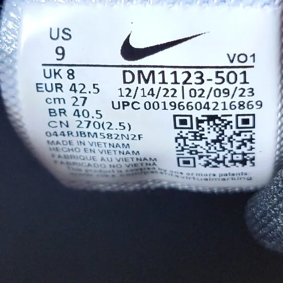 Men's LeBron Witness 7 Basketball Sneakers SIZE 9
