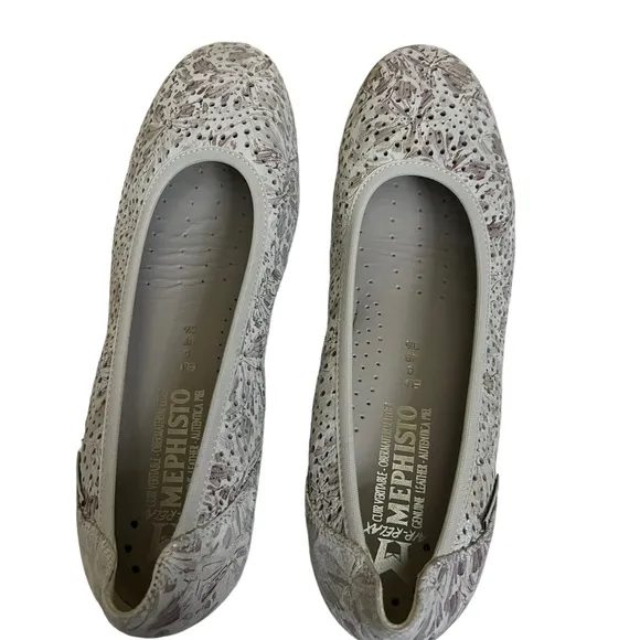 Mephisto flat shoes size size 8.5