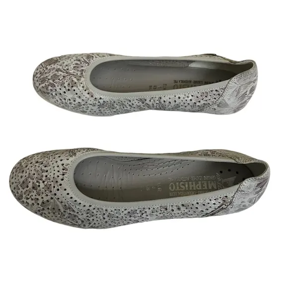 Mephisto flat shoes size size 8.5