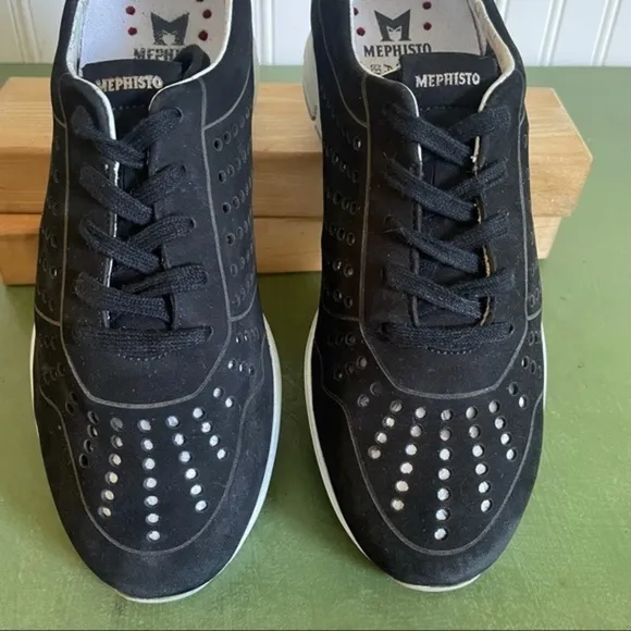 Mephisto YLIANE Nubuck Sneakers In Black