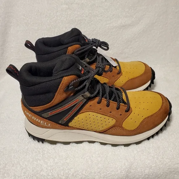 MERRELL Wildwood Mid Suede Sneaker (Men)