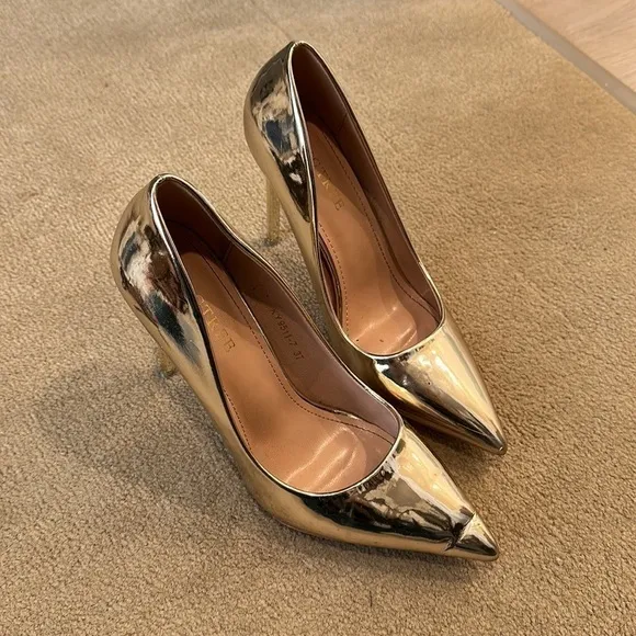 Metallic Point Toe Stiletto Heeled Court Pumps Gold
