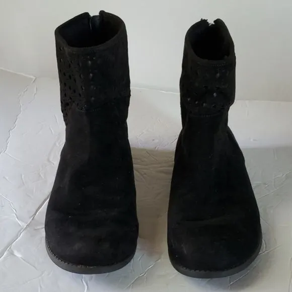 Michael Kors Boots Booties Ankle Shoes Black Vegan Leather Women's 5 WOMAN'S