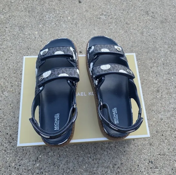 Michael Kors Leather Comfort Sandals  Women Size 8
