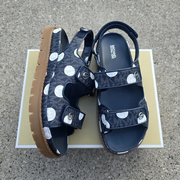 Michael Kors Leather Comfort Sandals  Women Size 8