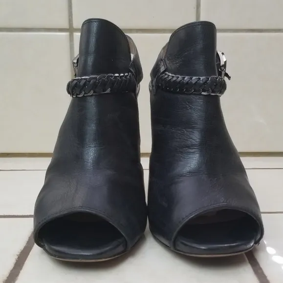 MICHAEL KORS leather open toe heels chain hooded
